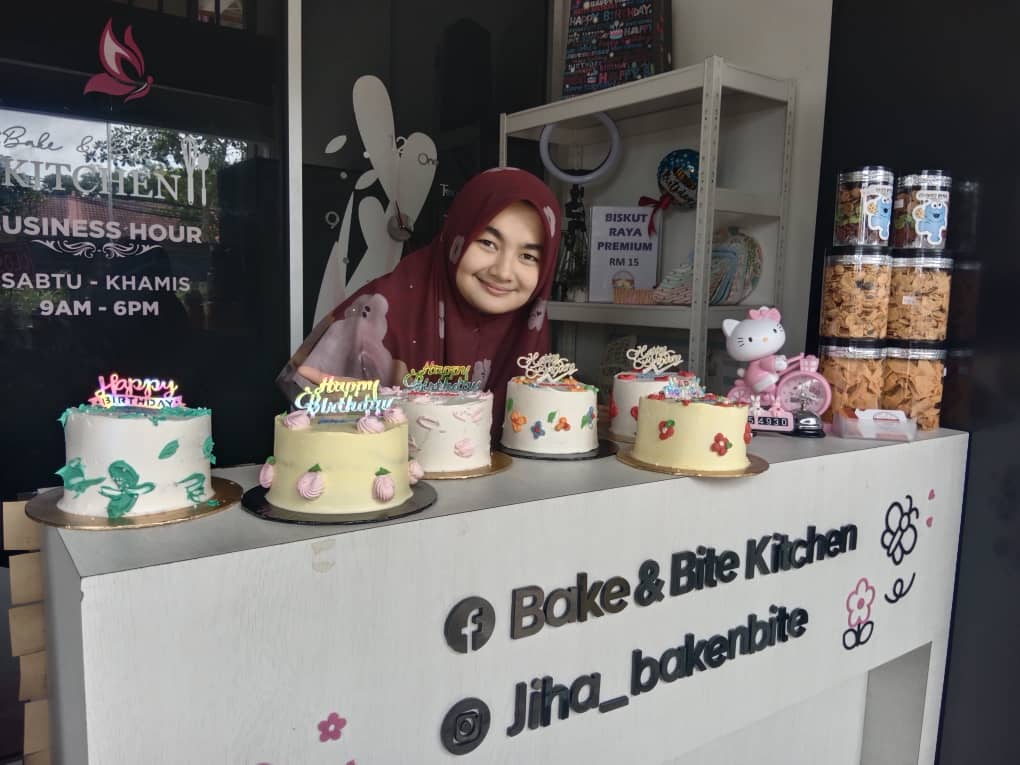 BAKE & BITE KITHCEN Luaskan Pasaran Dalam Negara ALUMNI USIM